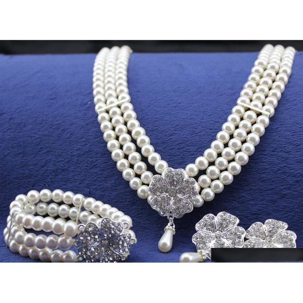 

three rows of pearl diamond necklace bracelets earrings jewelry set bridal luxurious four clover leaf jewelry sets for wedding orsns, Black