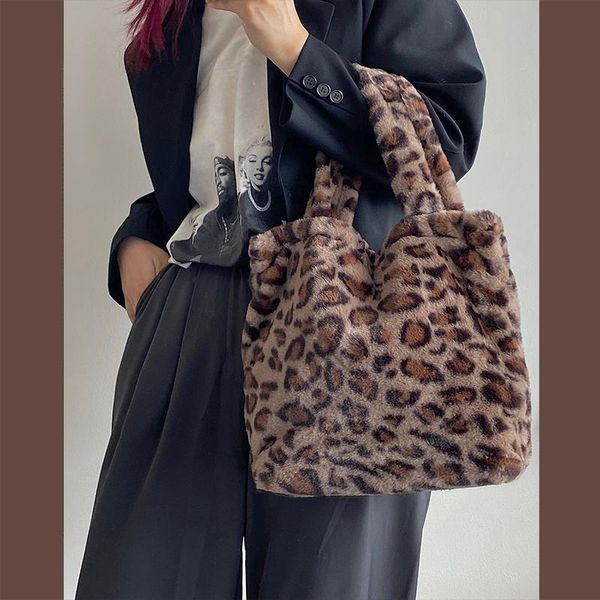 

shoulder bags elegant leopard pattern women casual tote handbag simple design ladies soft plush bag large capacity female bucket