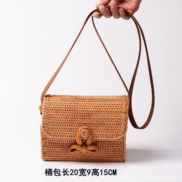 

ins rattan woven butterfly baosen basket basket retro artistic handmade bucket bag woven pu belt