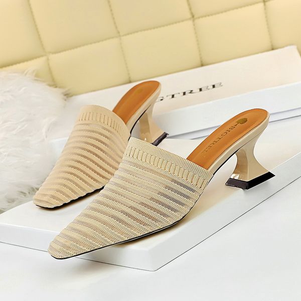 

2021 new fashion lazy daily chunky heels horizontal wool small square slippers xxh2, Black
