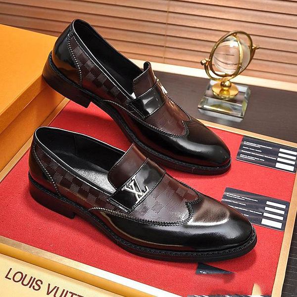 

22 new men's patent leather dress shoes, brand wedding party men's fashion casual shoes, business flat shoes oxford 40-46, Black