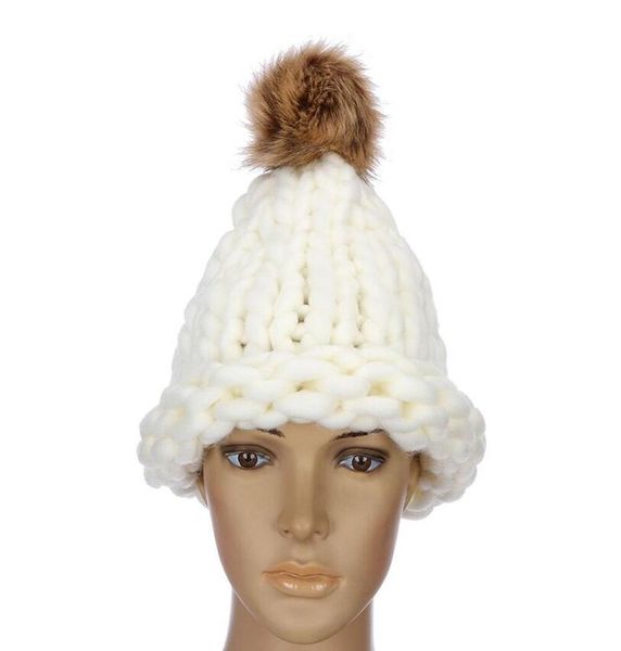 

новый повседневный beanies женщины толстые линии зимние шапки крючком вязание шерсти cap меховыми помпонами бал теплый gorros открытый толст, Black;white
