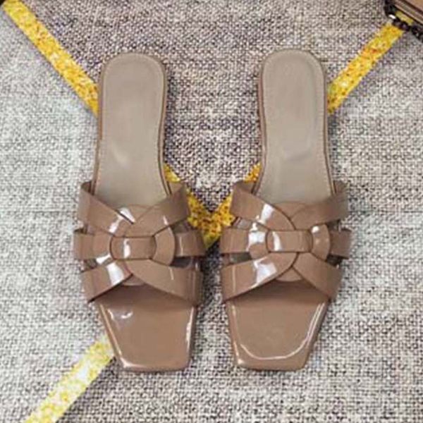 

2020 women summer rubber sandals beach slide fashion scuffs slippers indoor shoes size eur 35-45 with box 18, Black