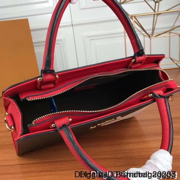 

2020 new female bag worn fashion joker temperament one shoulder atmospheric leisure color matching purses leather handbags women bags