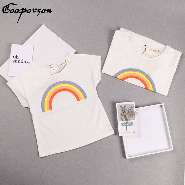 

mother and daughter t shirt short sleeve rainbow printed white tees family look cute basic shirts mom and girls tees shirts y200713, Blue