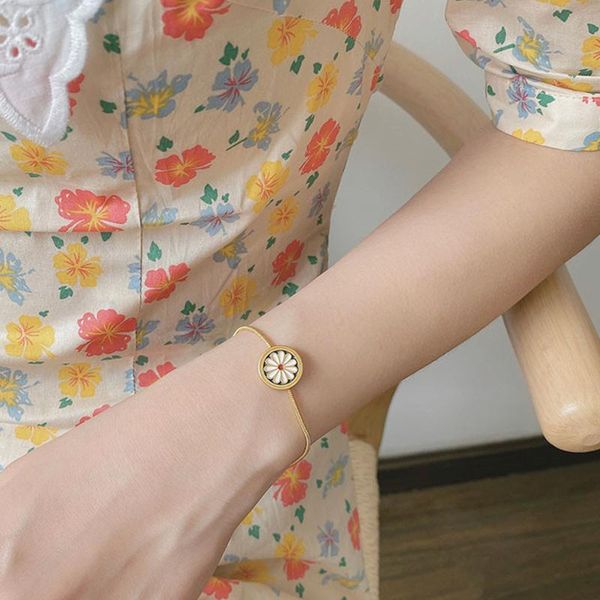 

aomu эмаль симпатичных daisy мода регулируемой простой браслет ожерелье ретро цветок комплект ювелирных изделий для женщин круглого geometry, Silver