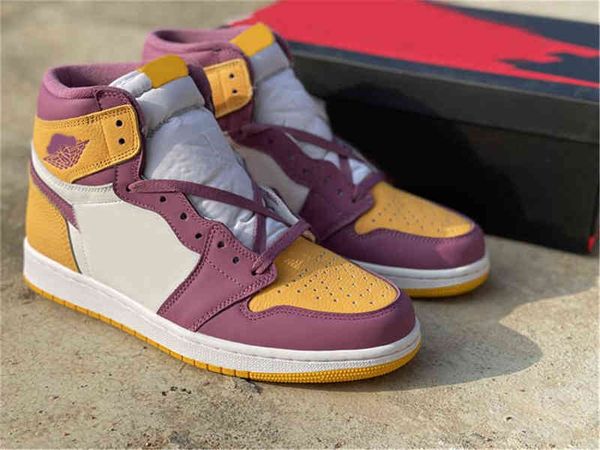 

c080520 authentic 1 high og brotherhood athletic shoes men women university gold light bordeaux white 555088-706 outdoor sneakers with