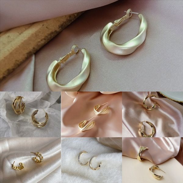 

wb2 irregular exquisite earrings alloy sunshine gold crystal skull earrings silver color earrings stud women's sun exquisite card jewel, Golden