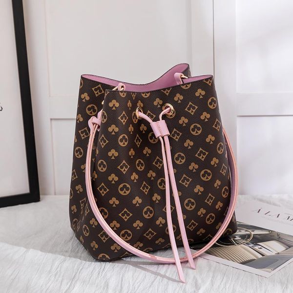 

designer brand bucket handbags fashion new tote bags classical flower messenger bag 2020 new women crossbody bags