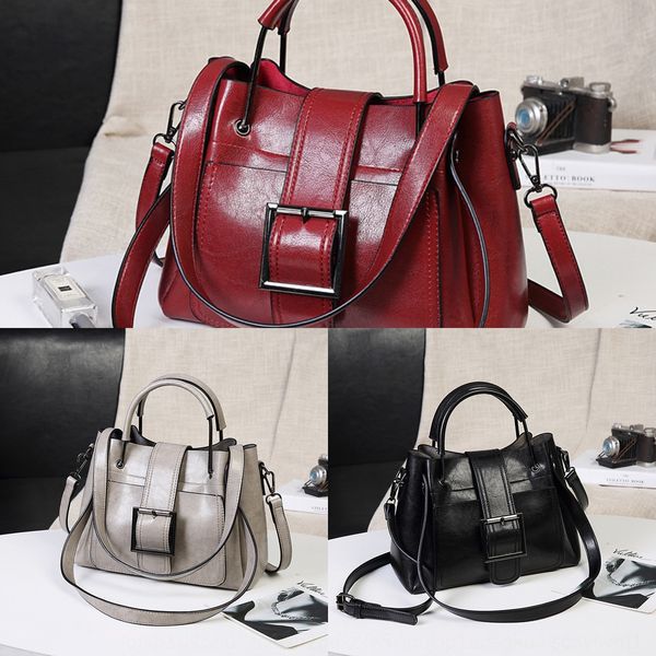 

women 2020 new fashion oil wax leather one shoulder straddle women's handhand women 2020 new fashion oil wax leather one shoulder strad