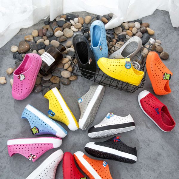 

wnc native new beach parent child air permeable hollow out children's eva hole sho, Black;red