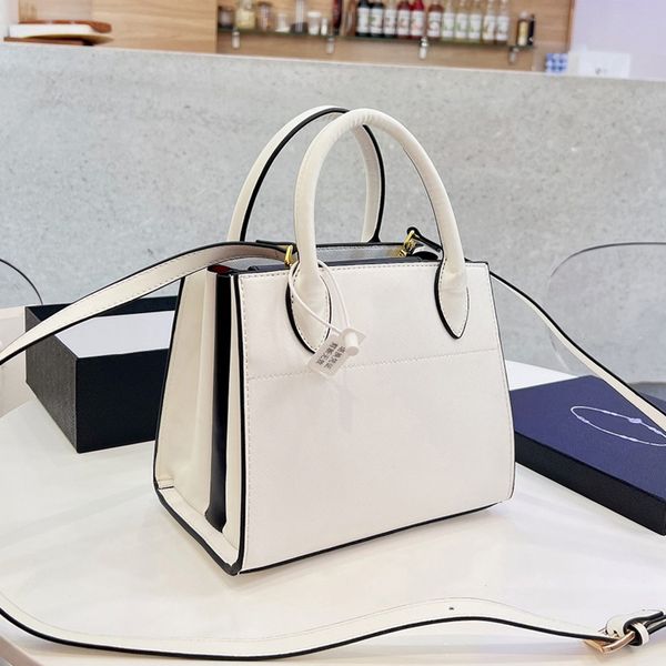 

new high qulity designer bag classic womens handbags ladies composite tote genuine leather clutch shoulder bags female purse 006, Red;black