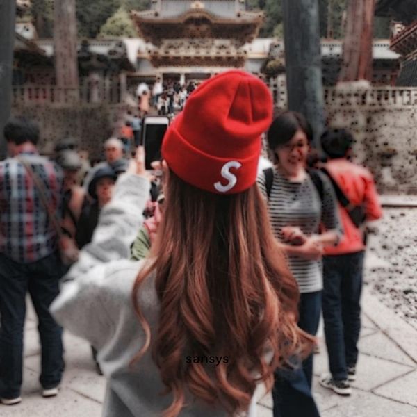 

сплошной цвет женщина beaines hat для зимних вышивки письмо вязаные девушки skullies cap зимний теплый открытый женский bonnet muts, Blue;gray