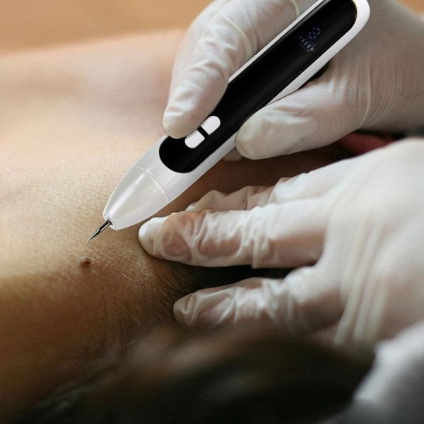 Penna al plasma laser Rimozione della lentiggine del tatuaggio LCD a 12 livelli Macchina per la rimozione della talpa Gomma per macchie scure Strumento per la cura della pelle Salone per la famiglia Facciale