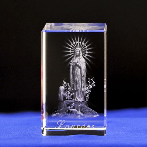 

2021 new virgin mary crystal engraved night light with 4 color changing base 3d laser engravedmary souvenirs crafts k3lj