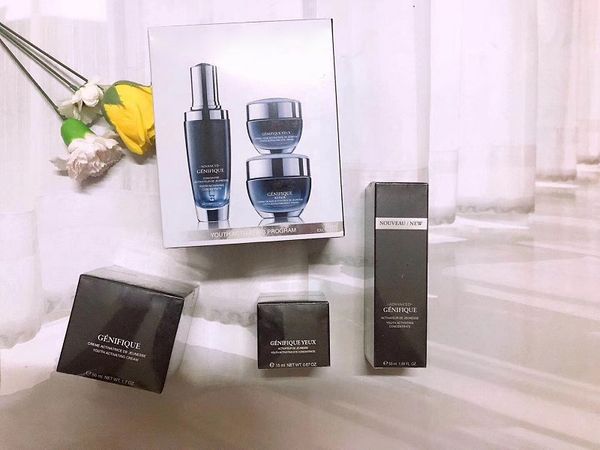 Advanced Kits 3 Stück 15 ml Augencreme + 50 ml Gesichtscreme + 50 ml Essence Liquid Advanced for Lines Activating Skin Care Sets Schwarze Flaschen