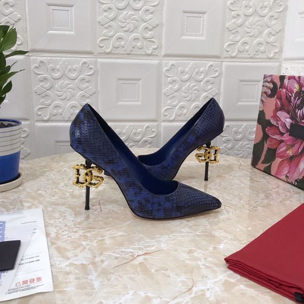 

luxury high heel women shoes fashion brand casual designer summer leather wedding party sandals, Red;white