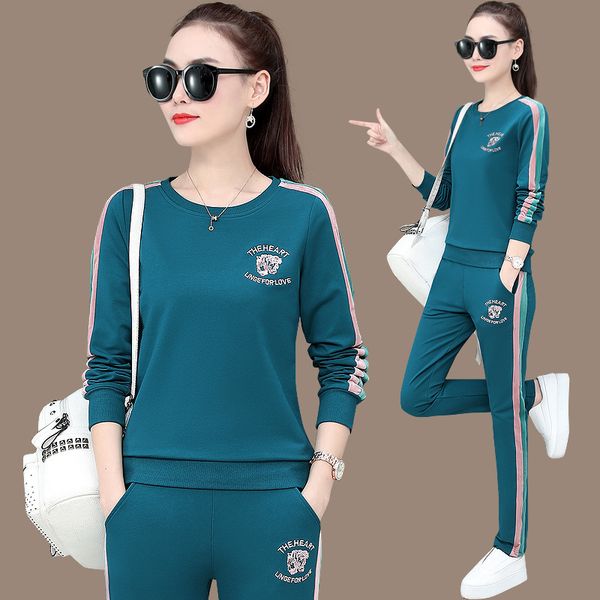 

casual sports women's suit spring and autumn 2020 new style korean-style fashion brand crew neck long-sleeved sweater two-piece, White;black
