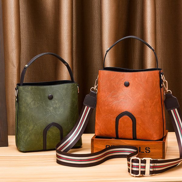 

2020 new bucket bag explosion bucket bag korean super bucket bag european and american/korean korean super hot