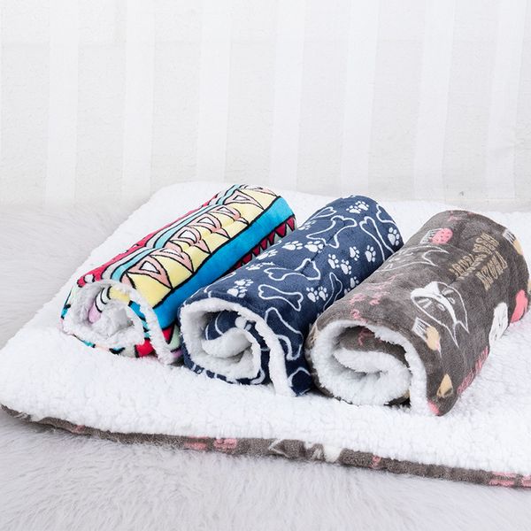 

factory direct pet mat thickened autumn and winter warm cat dog dog mat pet blanket cushion wholesale