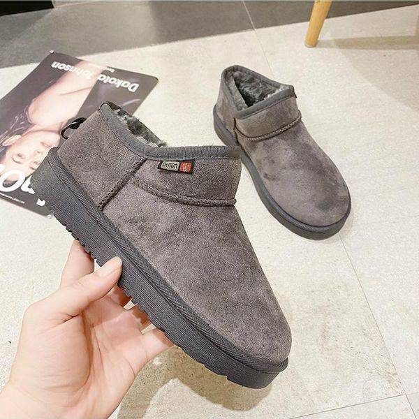 

women classic style snow boots winter warm flats ankle boots large size women shoe for snow bottine femme 2020, Black