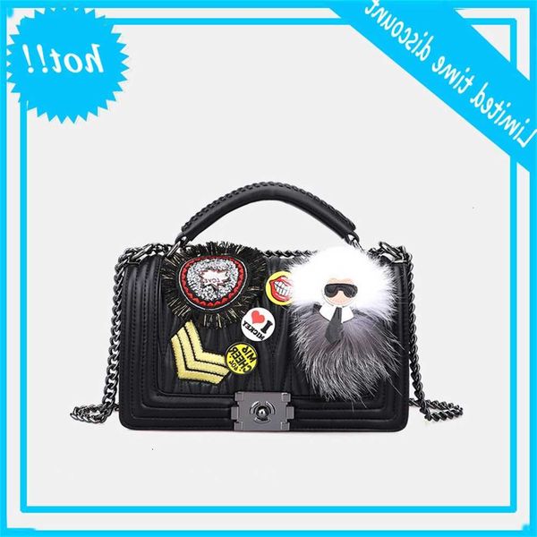 

maidudu women's new fall / winter 2019 buddha doll chain trend messenger pu small square bag