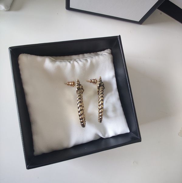 

High Quality Brass Material Earrings for Neutral Earrings Fashion Styling Classic Products Personalized Earrings Supply