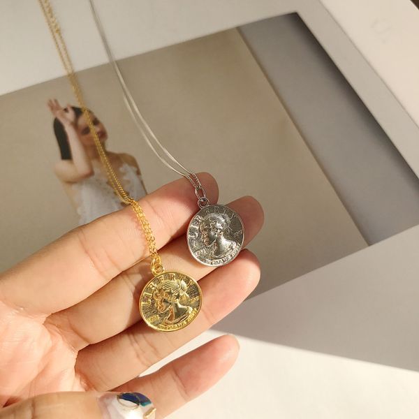 

silvology 925 sterling silver eagle coin queen necklace gold texture female figure pendant necklace for women elegant jewelry q0531