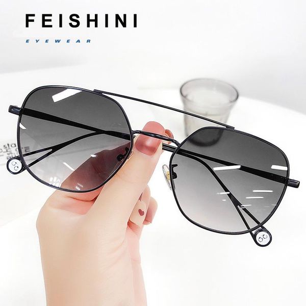 

feishini 2021 trimming small face metal sunglasses ladies fashion trendy tiny womens sun glasses uv protector gradient lens, White;black