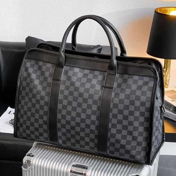 

duffel bags 2021 the fashion men's bag classic plaid pu horizontal handbag large capacity fitness short-distance duffel1