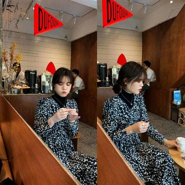 

forest romantic 20fw ji / norwegian velvet vintage print v-neck dress, Black;gray