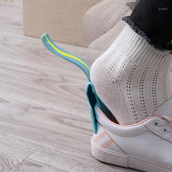 

1 pair lazy shoes lifter colorful plastic wear shoe horn helper shoehorn shoe easy on and off sturdy slip aid1