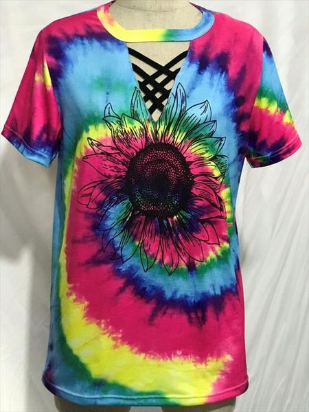 

2021 latest women casual t shirt sunflower printed gradient tie dye cross straps tee women fashion short sleeve casual loose tee, White
