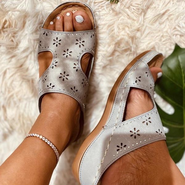 

women slippers summer 2020 new fashion leisure flat heel hollowed outelastic solid colors plus size ladies shoes slippers1, Black