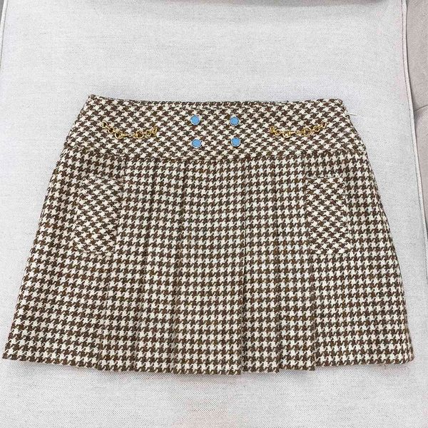 

grand designer houndstooth skirts for women a-line press fold chain plaid mini skirts for lady 2020 y1214, Black