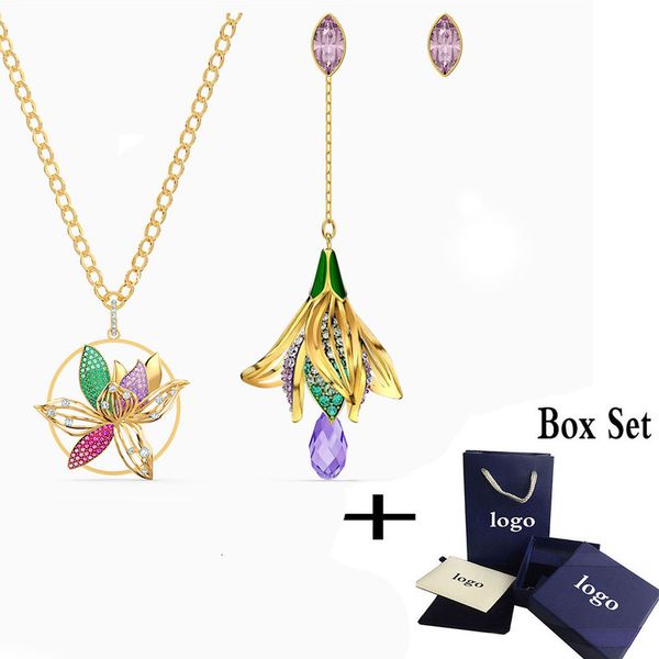 

2020 new beautifully designed togetherness necklace set, gorgeous magnolia petal jewelry is the birthday gift for wife, Silver