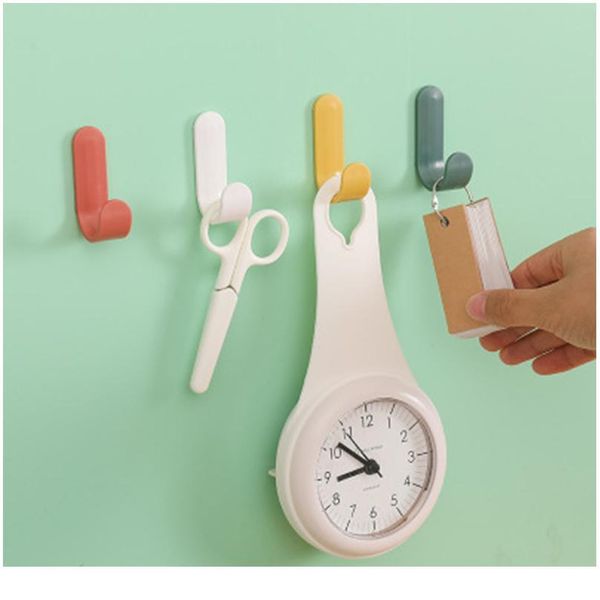 

4pcs/set towel hooks plastic door hangers self adhesive wall hangers hat racks keys hanger home decor organizer wmtmde