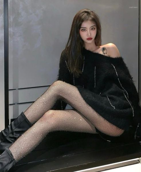 

2021 autumn fashion women beading tassel loose knitted sweater female casual black jumpers ddxgz21, White;black