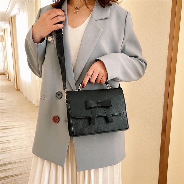 

women 2020 new women's pu shoulder shoulder small square bagkorean fashion portable messenger bag bow small square bag rqi35