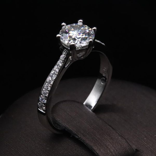 

18k white gold moissanite ring classic style engagement wedding anniversary ring moissanite jewelry, Golden;silver
