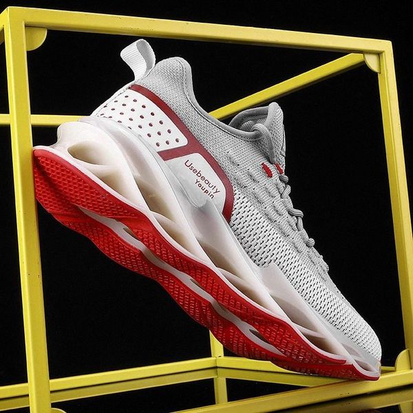 

2020 new outdoor men running for men jogging walking sports shoes high-quality lace-up athietic breathable blade sneakers #r60z