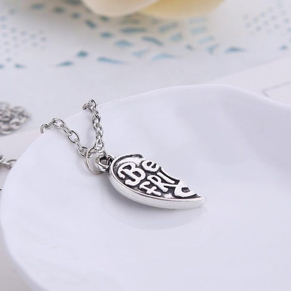 

2pcs fashion creative letter friends pendant necklace heart-shape alloy jewelry of friendship gift, Silver