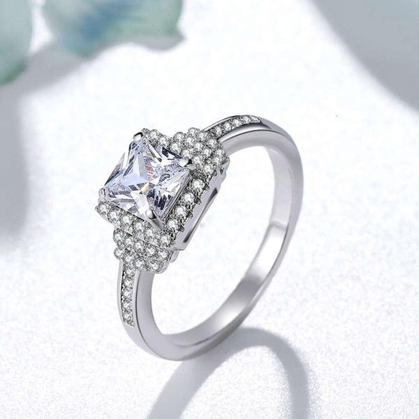 

luxurys designers fashion jz339 new imitation crystal square diamond princess ring with high carbon special-shaped zircon jewelry, Silver