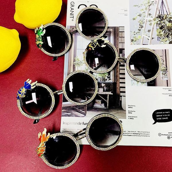 

nauq trend round rhinestone women sunglasses 2020 retro metal frame sun glasses shining diamond eyewear uv4001, White;black