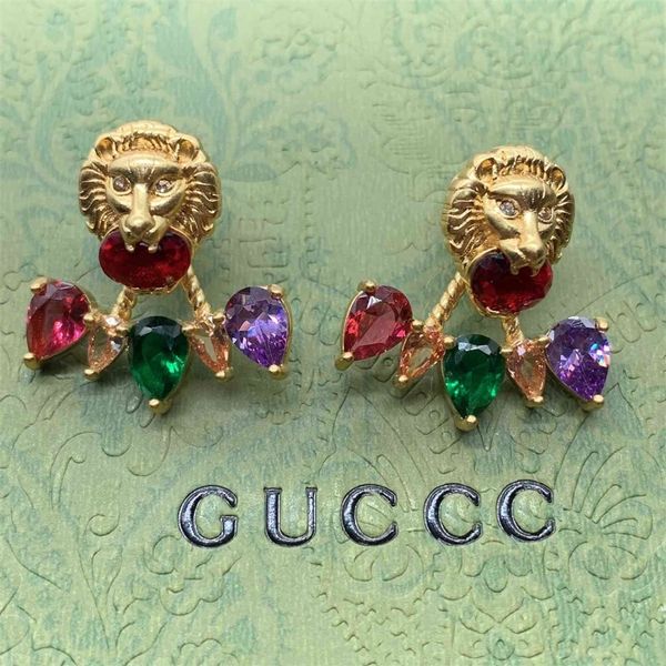 

new earrings brilliant diamonds lion head 925 silver needle anti allergy, Golden