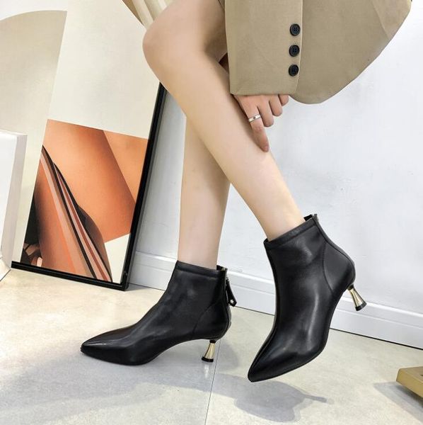 

european and american layer cowhide high heel pointed toe fashion short boots women 2020 autumn and winter new leather pointed toe women, Black