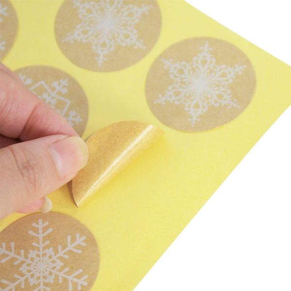 

120pcs round christmas decoration sticker santa snowflake pattern seal labels xmas gift decor for package stationery sticker wmtuuj xhhair