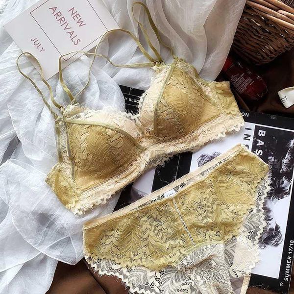 

c cup thin cup beauty back wrapped chest brassiere triangle wireless bra and panty set underwear women bralette lingerie1, Red;black