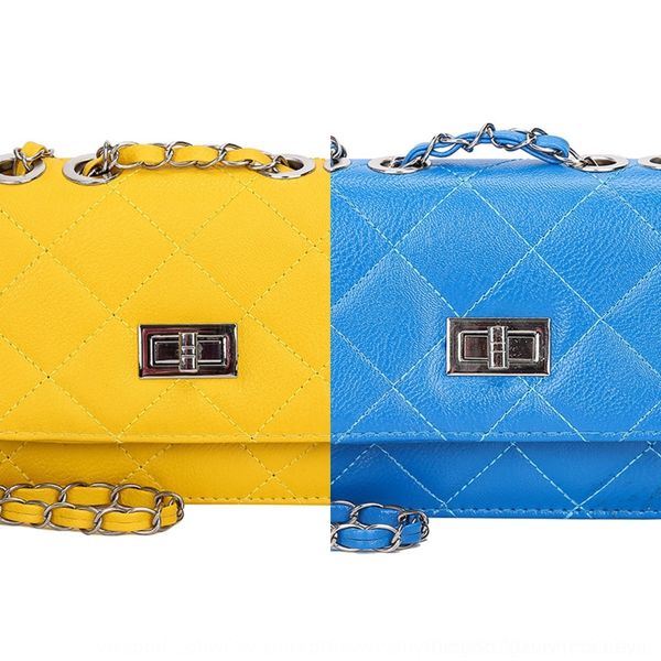 

xzyak 2020 новых саше мини-цепи поворотного замка мода корейских алмазы плечо креста тело женщины маленькой маленький bagbag алмаз сумка mhu