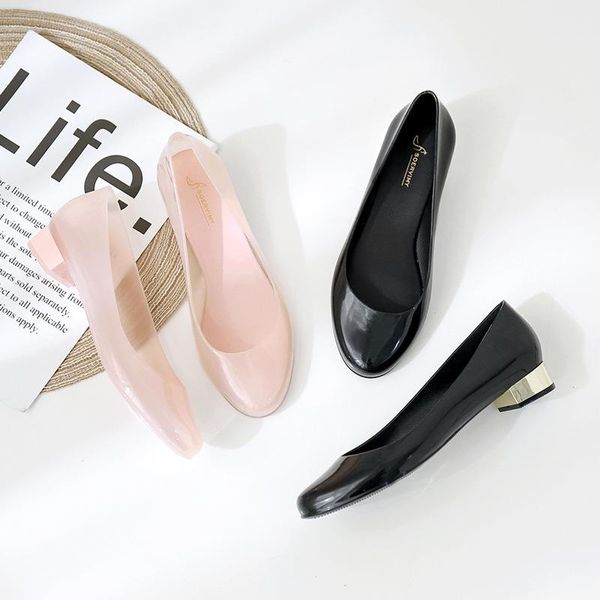 

new sumer transparent jelly shoes woman low heels rain shoes metal decoration chunky heel pumps women chaussure femme talon, Black